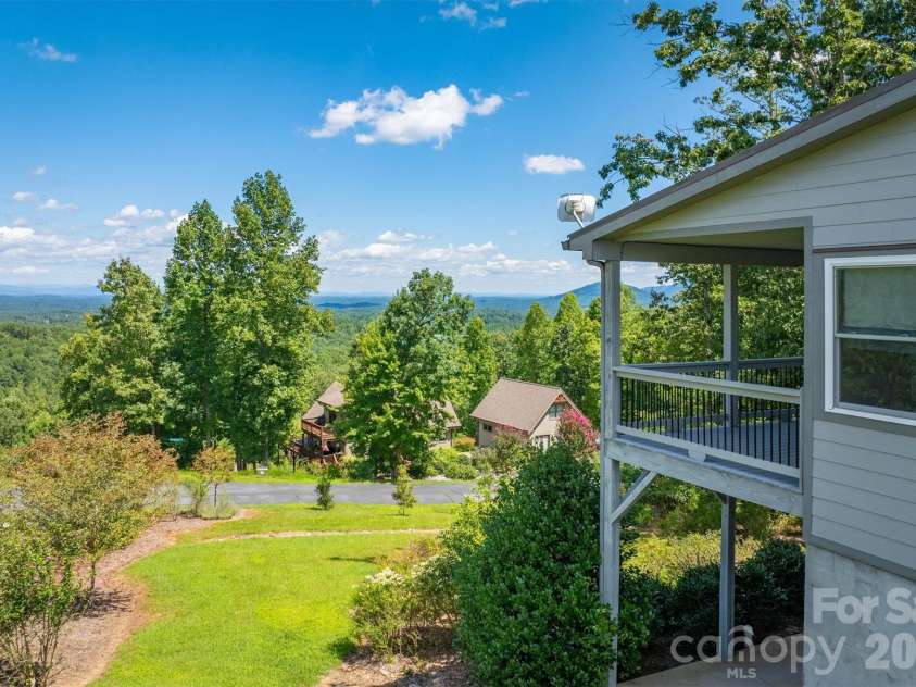 2262 Grandview Peaks Drive, Nebo, NC 28761.  MLS# CAR4355618, YatesRealty ID 3710. 