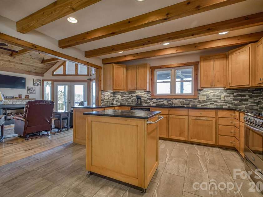 2262 Grandview Peaks Drive, Nebo, NC 28761.  MLS# CAR4355618, YatesRealty ID 3710. 