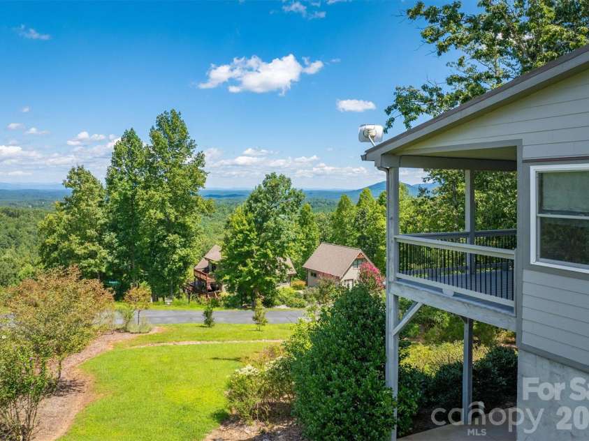 2262 Grandview Peaks Drive, Nebo, NC 28761.  MLS# CAR4425294, YatesRealty ID 3710. 