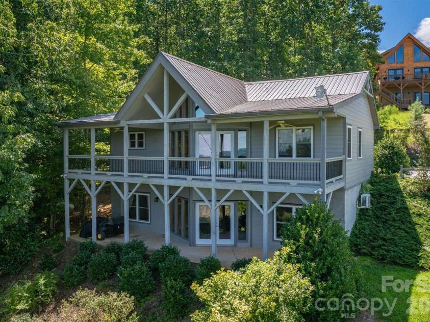 2262 Grandview Peaks Drive, Nebo, NC 28761.  MLS# CAR4425294, YatesRealty ID 3710. 
