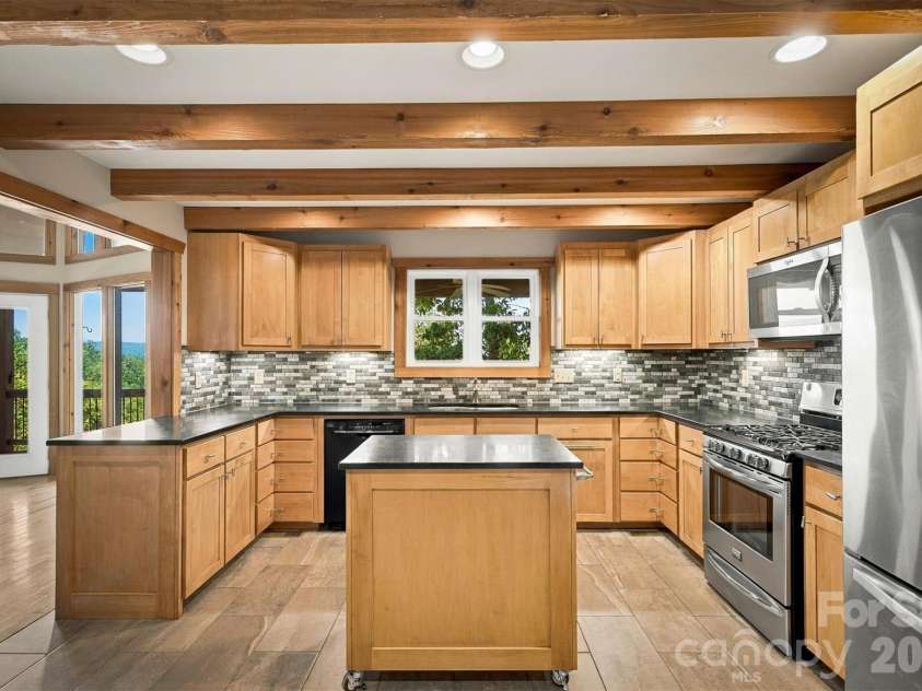 2262 Grandview Peaks Drive, Nebo, NC 28761.  MLS# CAR4425294, YatesRealty ID 3710. 
