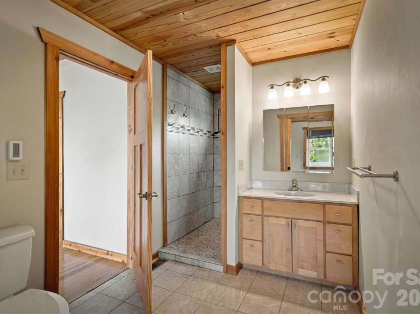 2262 Grandview Peaks Drive, Nebo, NC 28761.  MLS# CAR4425294, YatesRealty ID 3710. 