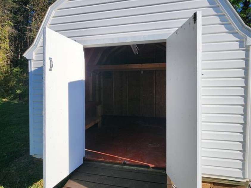 7479 Katherine Drive, Denver, NC 28037.  MLS# CAR4343187, YatesRealty ID 3710. 