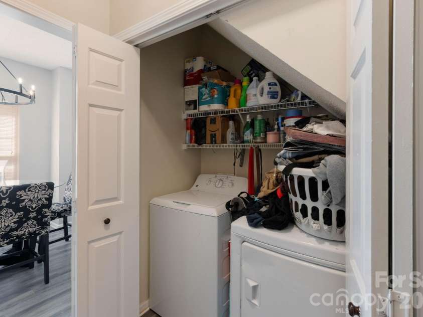 5782 Dove Point Drive, Concord, NC 28025.  MLS# CAR4402560, YatesRealty ID 37101. 