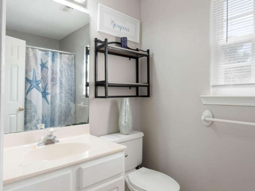 5782 Dove Point Drive, Concord, NC 28025.  MLS# CAR4402560, YatesRealty ID 37101. 