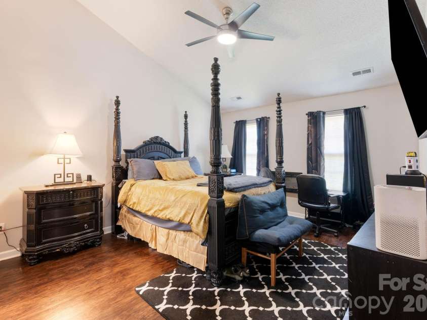 5782 Dove Point Drive, Concord, NC 28025.  MLS# CAR4402560, YatesRealty ID 37101. 