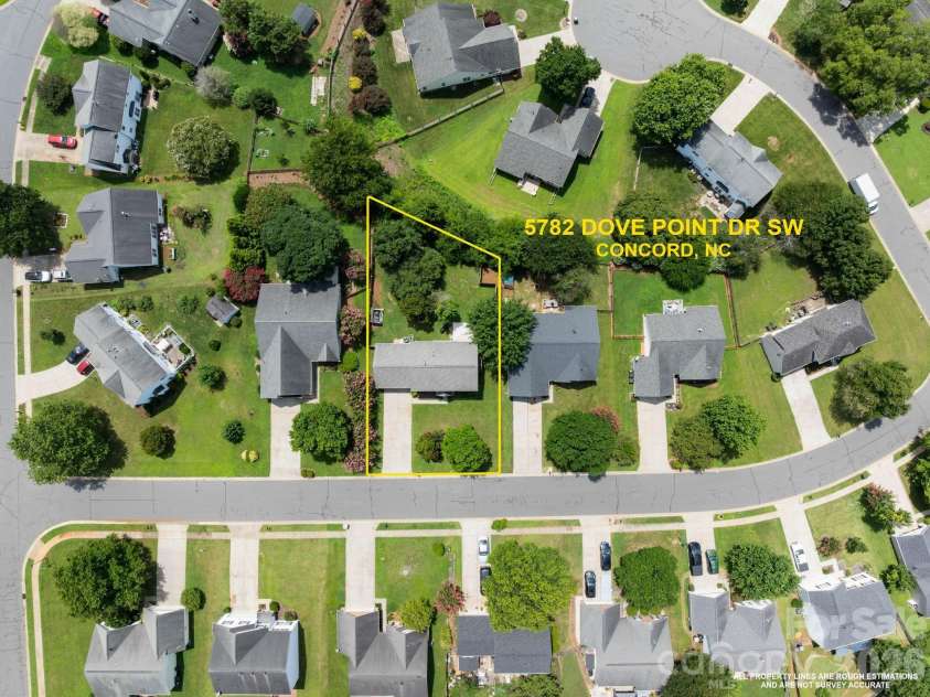 5782 Dove Point Drive, Concord, NC 28025.  MLS# CAR4402560, YatesRealty ID 37101. 