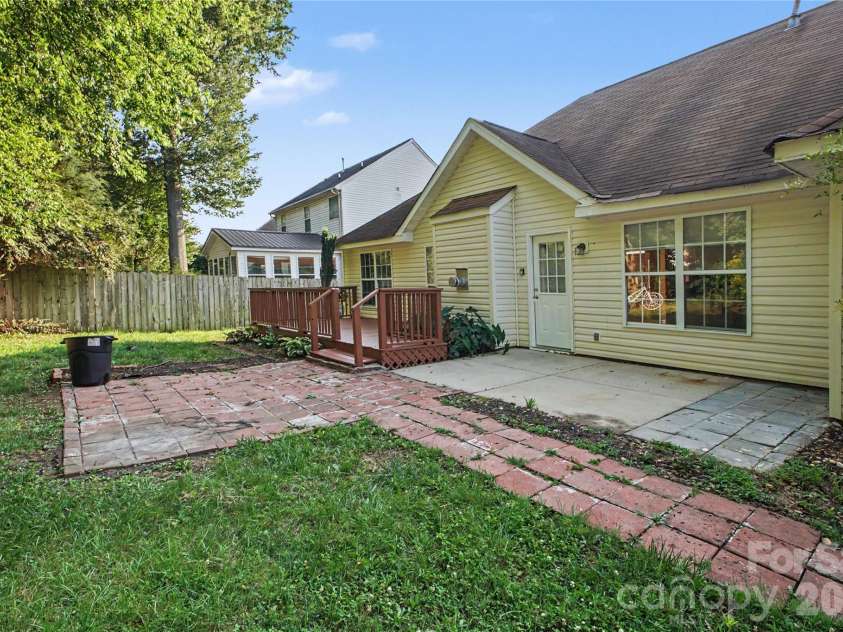 3786 Sedgewick Street, Concord, NC 28027.  MLS# CAR4397851, YatesRealty ID 37104. Combo patio/deck backyard