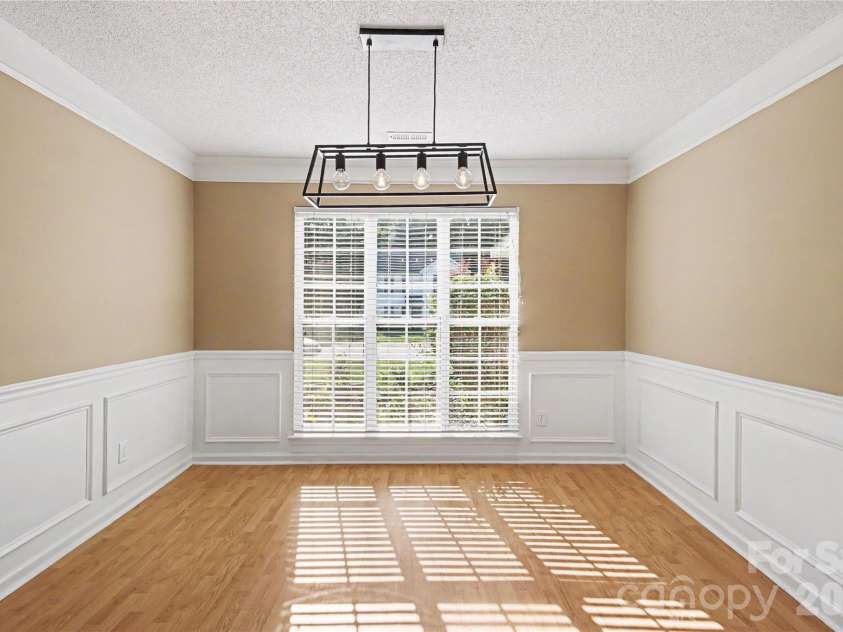 3786 Sedgewick Street, Concord, NC 28027.  MLS# CAR4397851, YatesRealty ID 37104. Dining room
