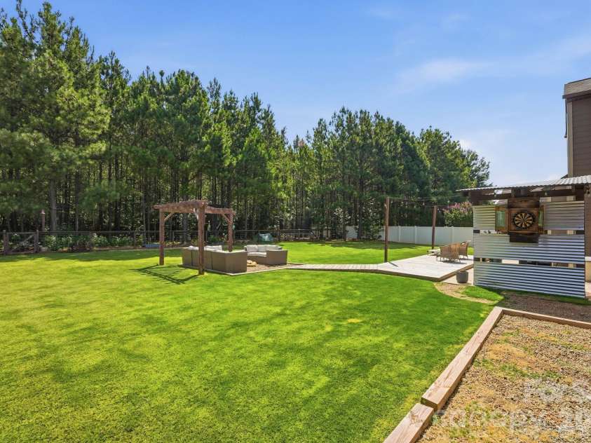 5917 Mcclintock Drive, Denver, NC 28037.  MLS# CAR4401009, YatesRealty ID 37105. 