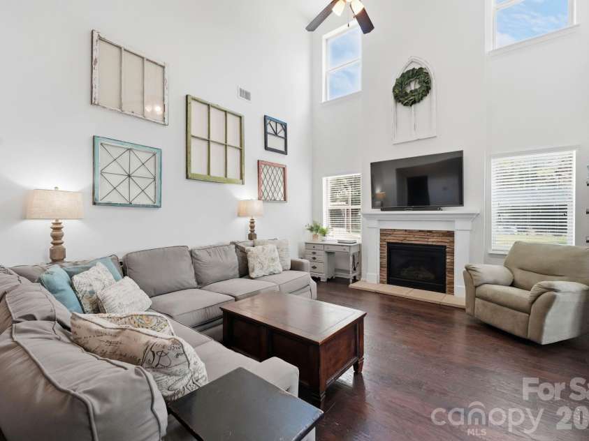 5917 Mcclintock Drive, Denver, NC 28037.  MLS# CAR4401009, YatesRealty ID 37105. 