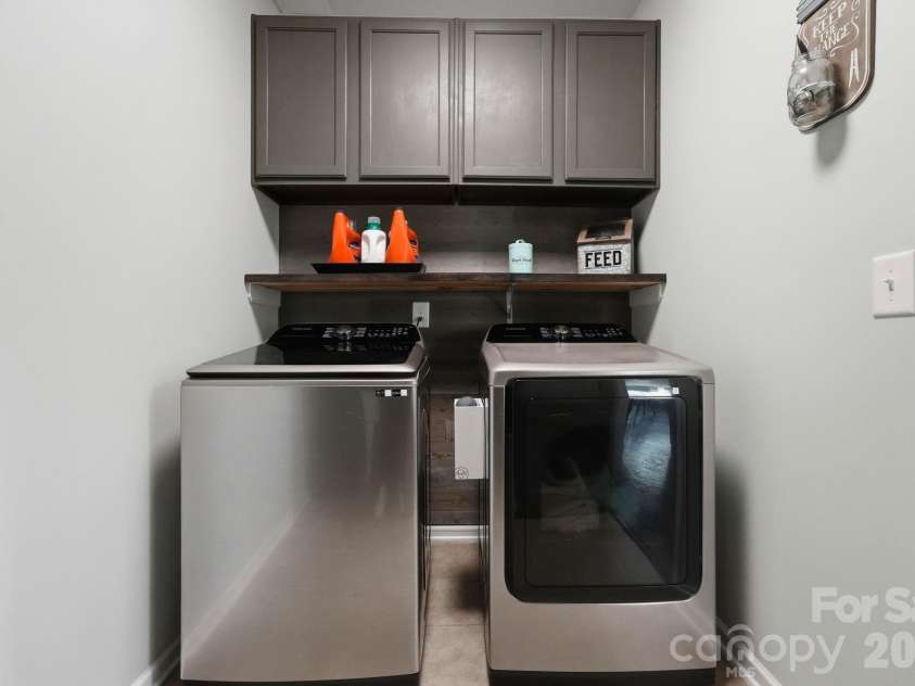 5917 Mcclintock Drive, Denver, NC 28037.  MLS# CAR4401009, YatesRealty ID 37105. 