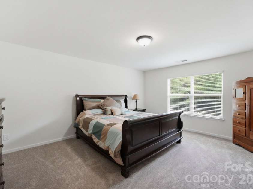 5917 Mcclintock Drive, Denver, NC 28037.  MLS# CAR4401009, YatesRealty ID 37105. 