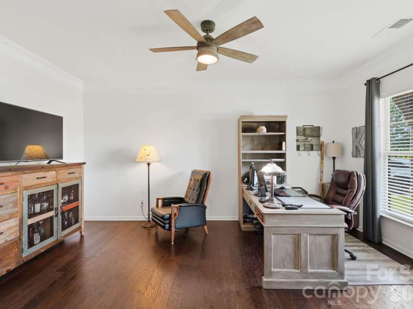 5917 Mcclintock Drive, Denver, NC 28037.  MLS# CAR4401009, YatesRealty ID 37105. 
