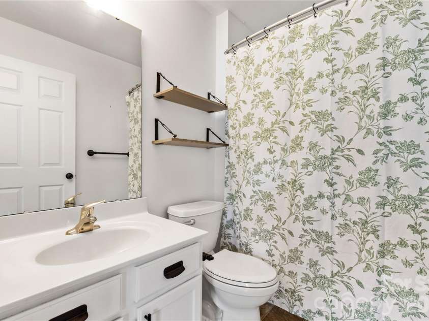 961 Coolsprings Lane, Rock Hill, SC 29730.  MLS# CAR4398107, YatesRealty ID 37106. 