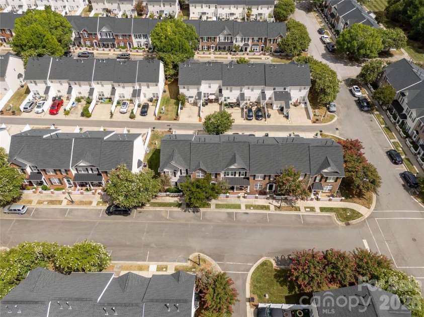 961 Coolsprings Lane, Rock Hill, SC 29730.  MLS# CAR4398107, YatesRealty ID 37106. 