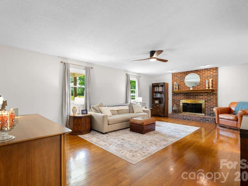 2990 Clarks Chapel Road, Lenoir, NC 28645.  MLS# CAR4388421, YatesRealty ID 37107. 