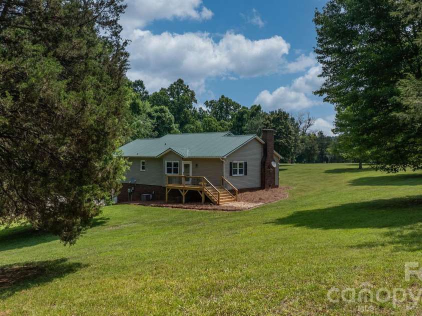 2990 Clarks Chapel Road, Lenoir, NC 28645.  MLS# CAR4388421, YatesRealty ID 37107. 