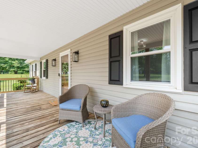 2990 Clarks Chapel Road, Lenoir, NC 28645.  MLS# CAR4388421, YatesRealty ID 37107. 
