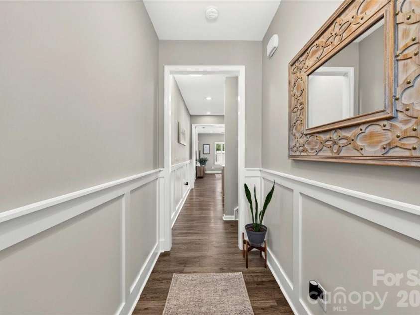 7585 Hartsfield Drive, Lancaster, SC 29720.  MLS# CAR4398685, YatesRealty ID 37108. Entry Way