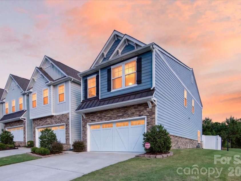 7585 Hartsfield Drive, Lancaster, SC 29720.  MLS# CAR4398685, YatesRealty ID 37108. Front Exterior