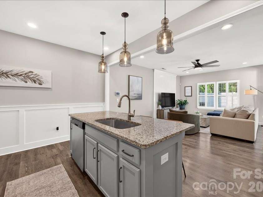 7585 Hartsfield Drive, Lancaster, SC 29720.  MLS# CAR4398685, YatesRealty ID 37108. Large Kitchen Island