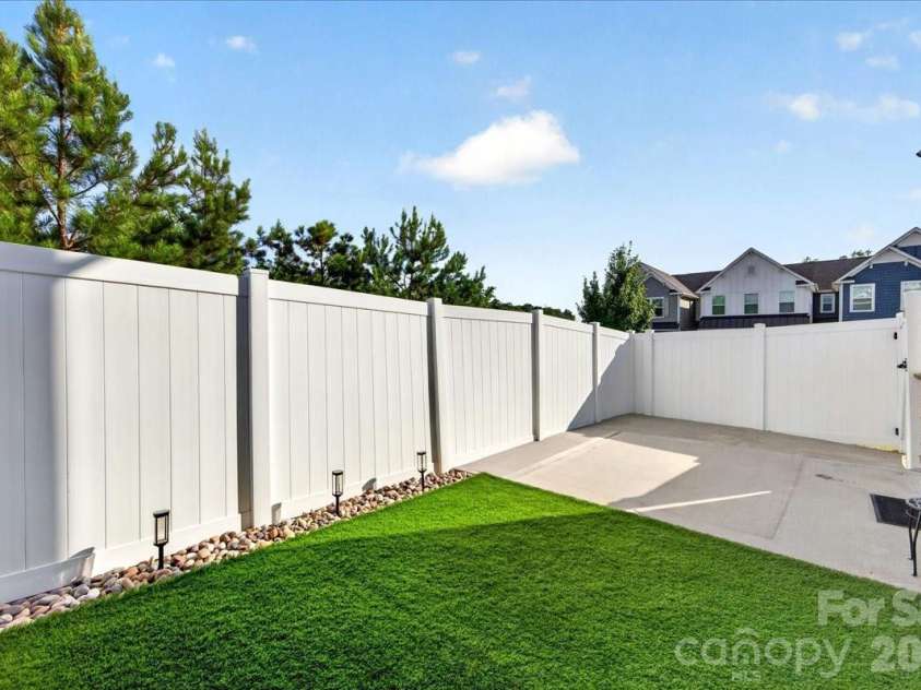 7585 Hartsfield Drive, Lancaster, SC 29720.  MLS# CAR4398685, YatesRealty ID 37108. Private Patio