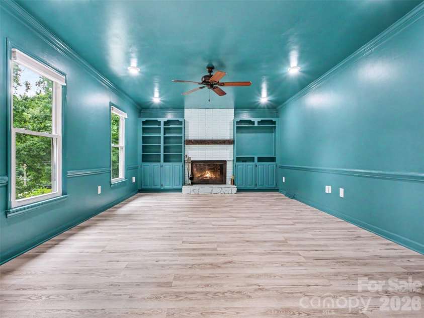 420 Brook Avenue, Concord, NC 28025.  MLS# CAR4390196, YatesRealty ID 37109. 