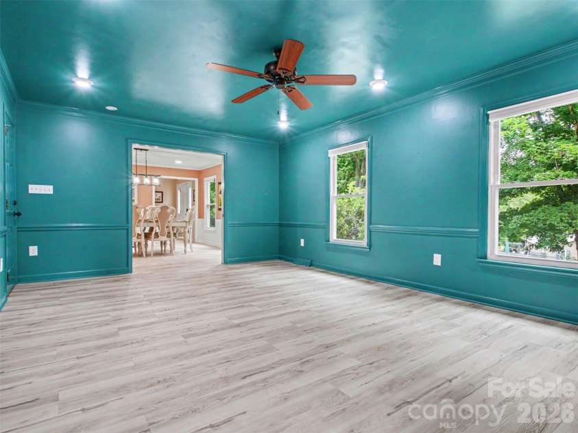 420 Brook Avenue, Concord, NC 28025.  MLS# CAR4390196, YatesRealty ID 37109. 