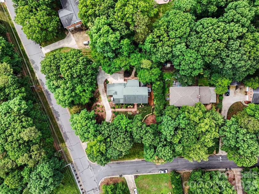 420 Brook Avenue, Concord, NC 28025.  MLS# CAR4390196, YatesRealty ID 37109. 