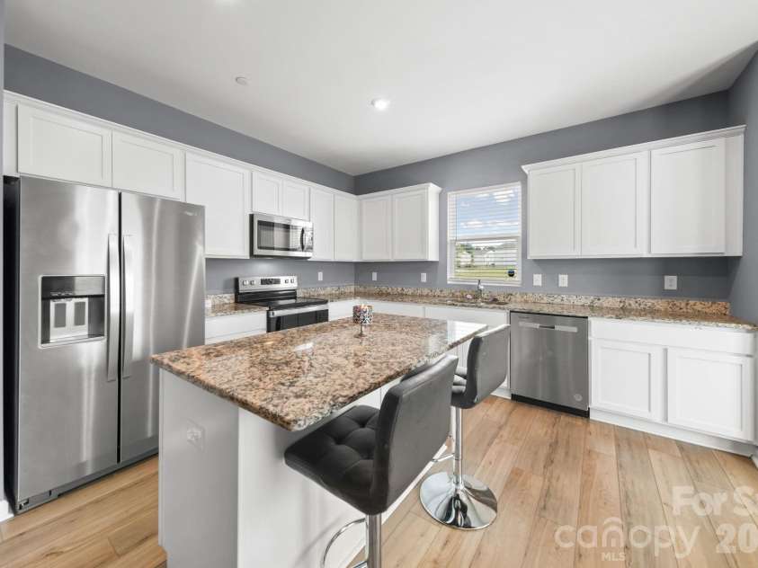 3082 Bell Spur Avenue, Concord, NC 28027.  MLS# CAR4392776, YatesRealty ID 37112. 