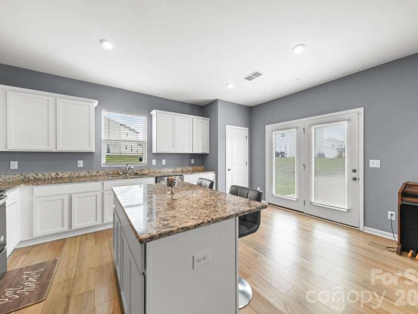 3082 Bell Spur Avenue, Concord, NC 28027.  MLS# CAR4392776, YatesRealty ID 37112. 