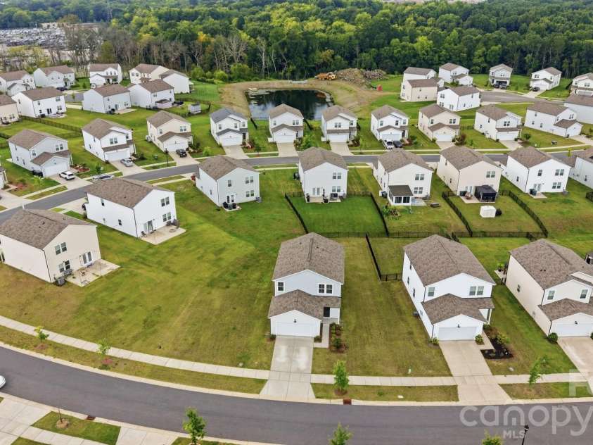 3082 Bell Spur Avenue, Concord, NC 28027.  MLS# CAR4392776, YatesRealty ID 37112. 