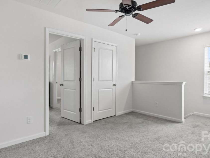 110 Meadow View Drive, Statesville, NC 28677.  MLS# CAR4401619, YatesRealty ID 37113. Upstairs Loft
