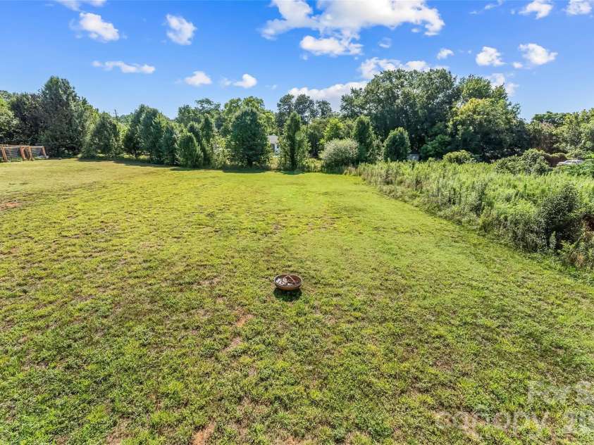 112 Elm Street, Morganton, NC 28655.  MLS# CAR4400689, YatesRealty ID 37117. Backyard
