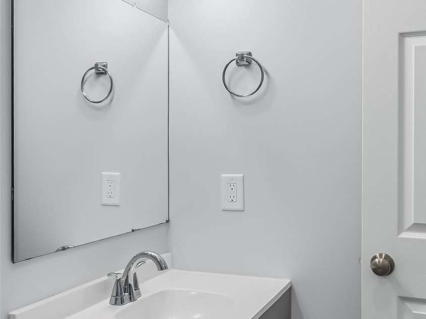 112 Elm Street, Morganton, NC 28655.  MLS# CAR4400689, YatesRealty ID 37117. Ensuite Bathroom