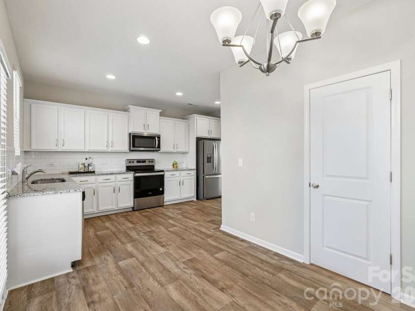 11344 Winding Gorge Drive, Huntersville, NC 28078.  MLS# CAR4355829, YatesRealty ID 37118. 