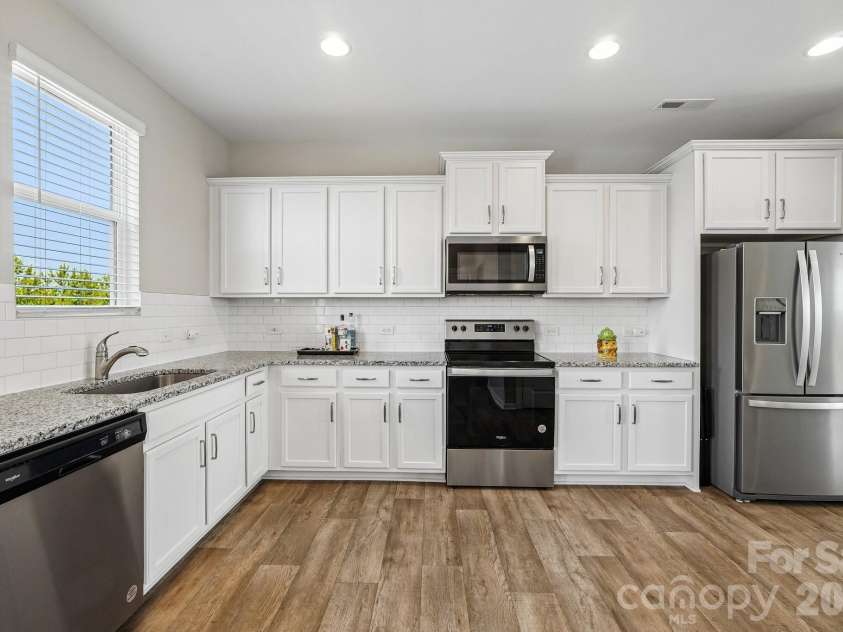 11344 Winding Gorge Drive, Huntersville, NC 28078.  MLS# CAR4355829, YatesRealty ID 37118. 
