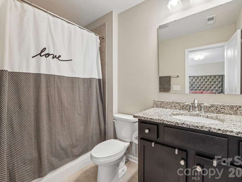 11344 Winding Gorge Drive, Huntersville, NC 28078.  MLS# CAR4355829, YatesRealty ID 37118. 