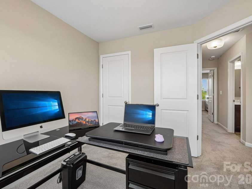 11344 Winding Gorge Drive, Huntersville, NC 28078.  MLS# CAR4355829, YatesRealty ID 37118. 