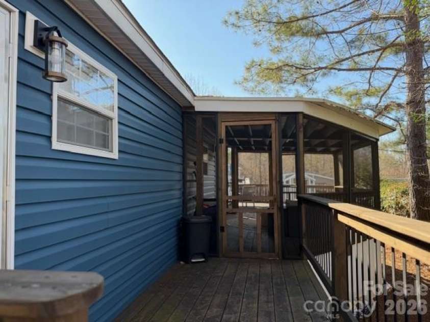 206 Cardinal Drive, New London, NC 28127.  MLS# CAR4356717, YatesRealty ID 3712. 