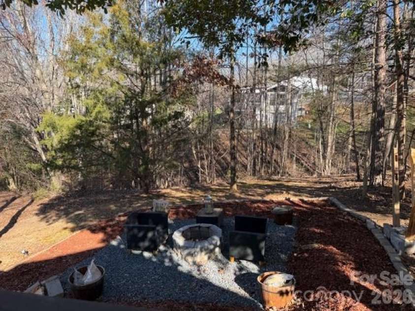 206 Cardinal Drive, New London, NC 28127.  MLS# CAR4356717, YatesRealty ID 3712. 