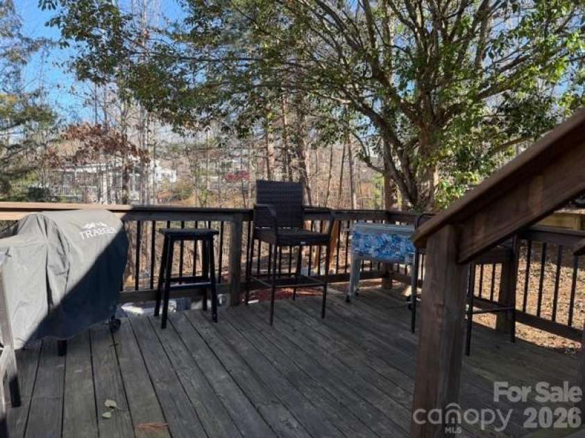 206 Cardinal Drive, New London, NC 28127.  MLS# CAR4356717, YatesRealty ID 3712. 