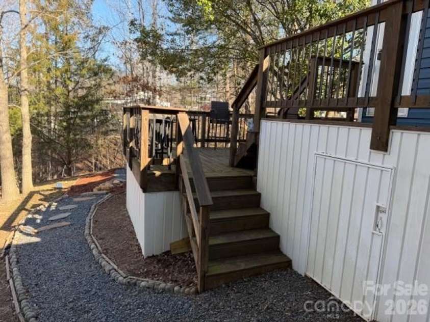 206 Cardinal Drive, New London, NC 28127.  MLS# CAR4356717, YatesRealty ID 3712. 