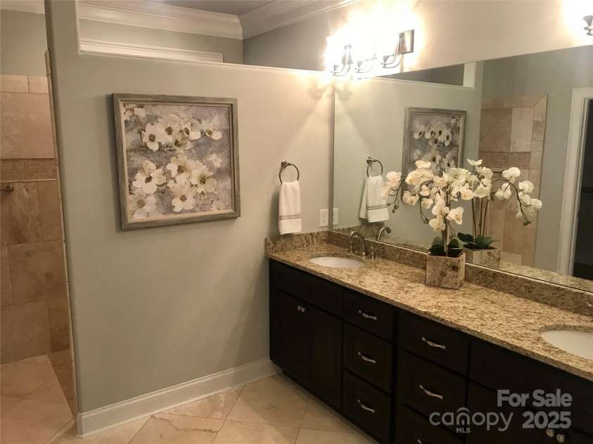 32 Shanklin Lane, Denver, NC 28037.  MLS# CAR4222555, YatesRealty ID 3712. 