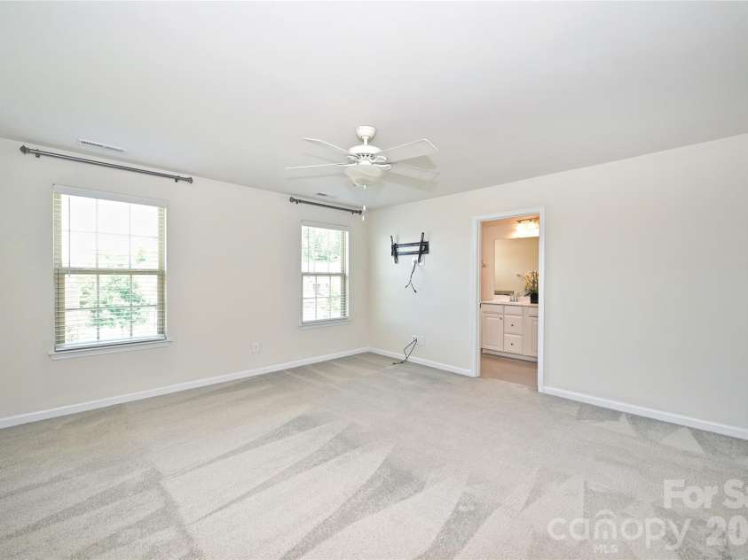 3612 Speer Boulevard, Charlotte, NC 28217.  MLS# CAR4360603, YatesRealty ID 37124. 
