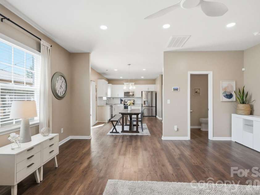 7572 Nolen Farm Drive, Gastonia, NC 28056.  MLS# CAR4402446, YatesRealty ID 37125. 