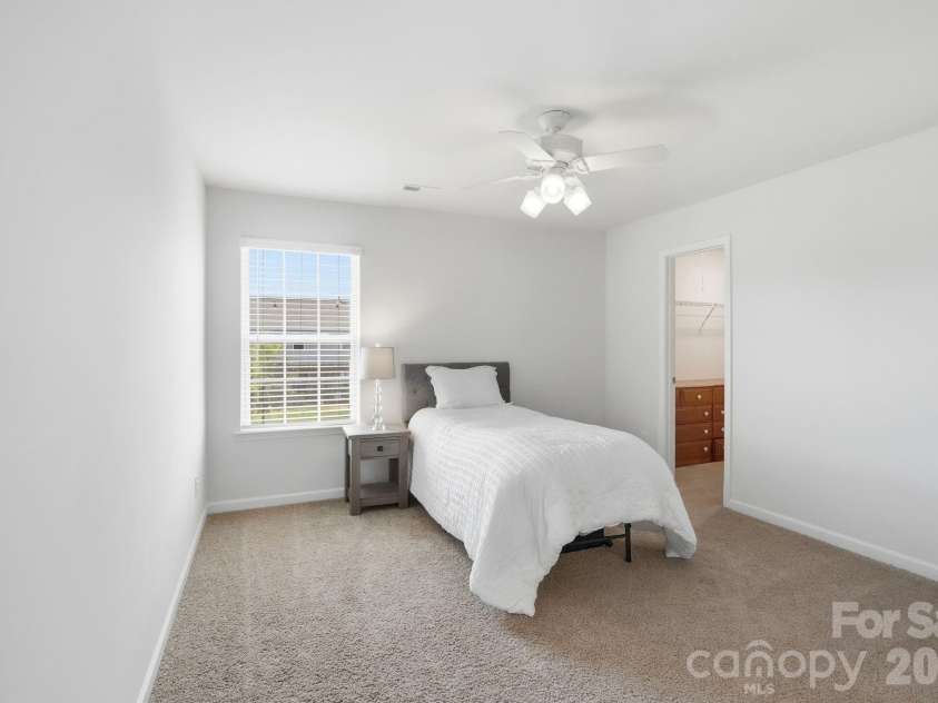 7572 Nolen Farm Drive, Gastonia, NC 28056.  MLS# CAR4402446, YatesRealty ID 37125. 