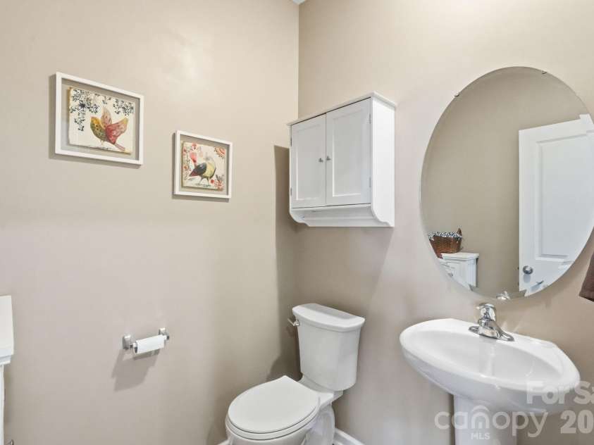 7572 Nolen Farm Drive, Gastonia, NC 28056.  MLS# CAR4402446, YatesRealty ID 37125. Main Level Half Bathroom