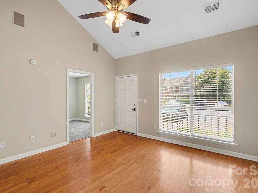8260 Golf Ridge Drive, Charlotte, NC 28277.  MLS# CAR4402112, YatesRealty ID 37127. 